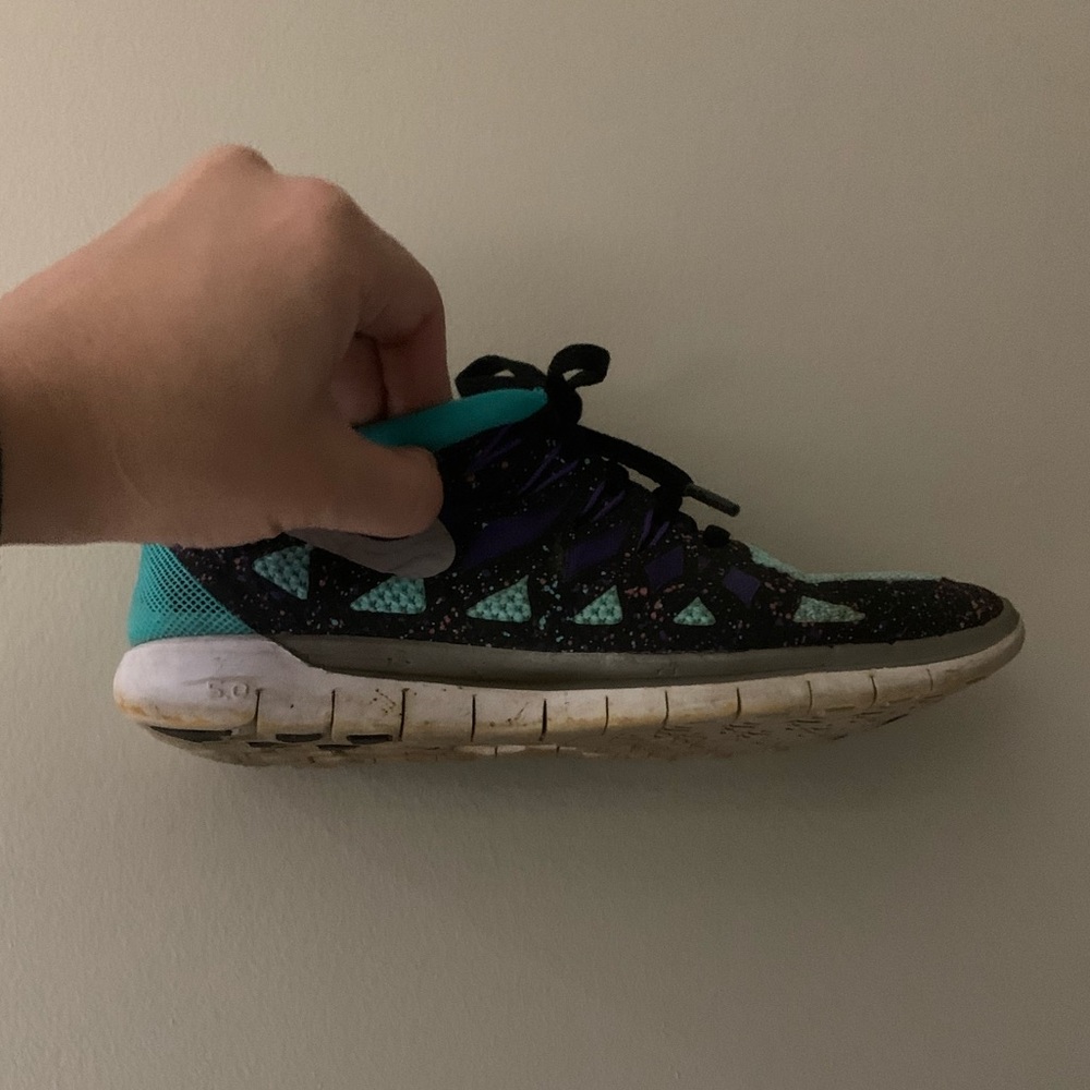 NIKES sold to @rikki_evans - Picture 6 of 8